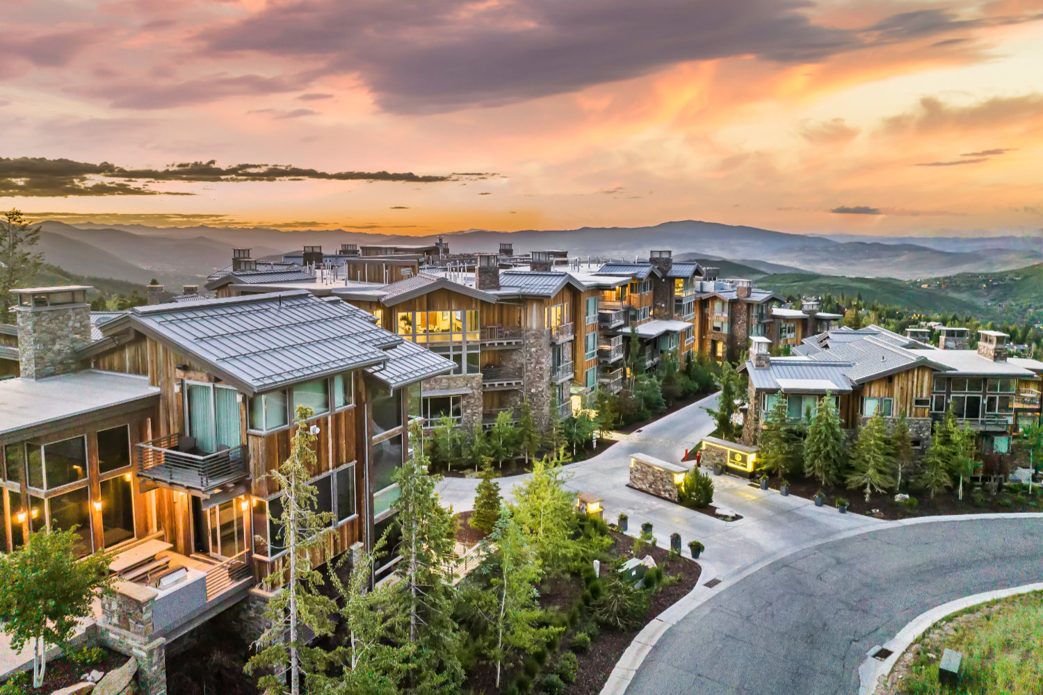 Ski in Ski out Park City rental exterior at Stein Eriksen Residences at Deer Valley Resort